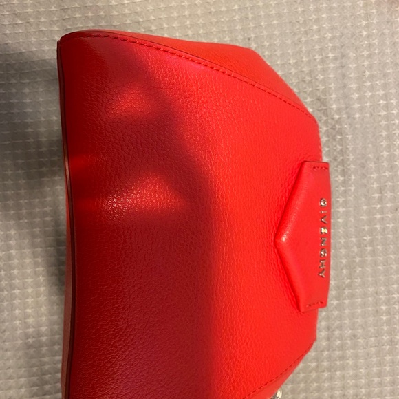 SOLD !Givenchy Antigona Wristlet - Picture 7 of 9
